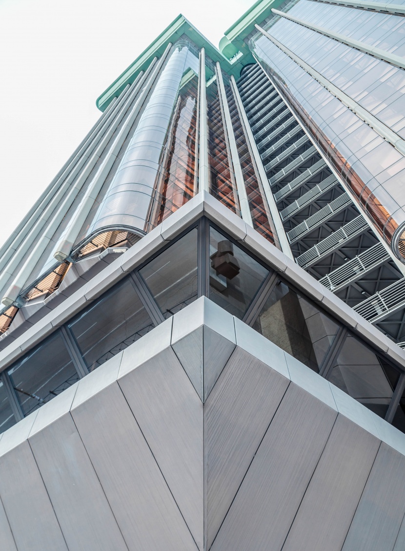透亮的玻璃城市建築風景圖片