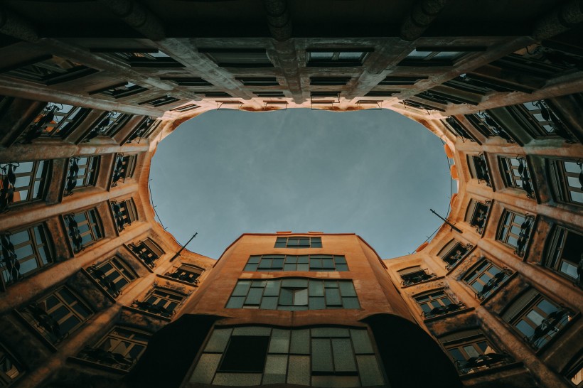 透亮的玻璃城市建築風景圖片