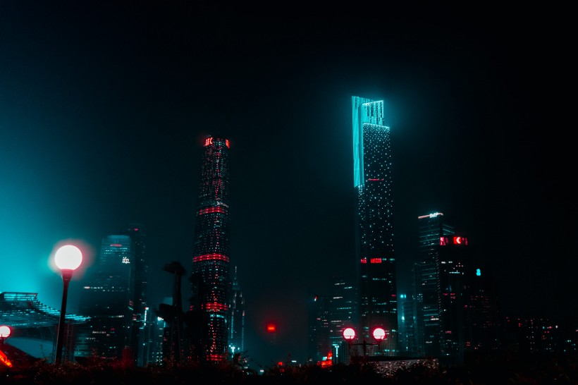 城市溫暖的燈光風景圖片
