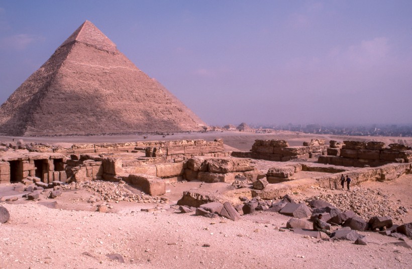 古埃及金字塔建築風景圖片
