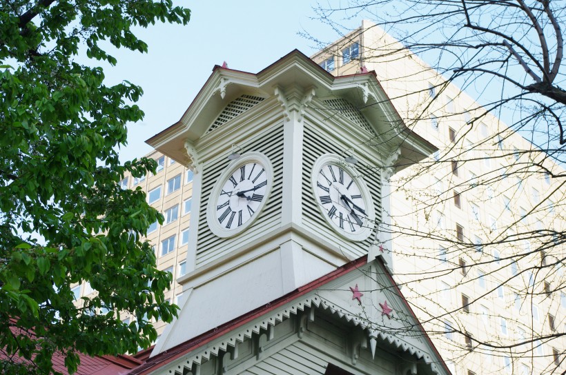 日本劄幌鐘樓建築風景圖片