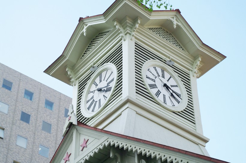 日本劄幌鐘樓建築風景圖片