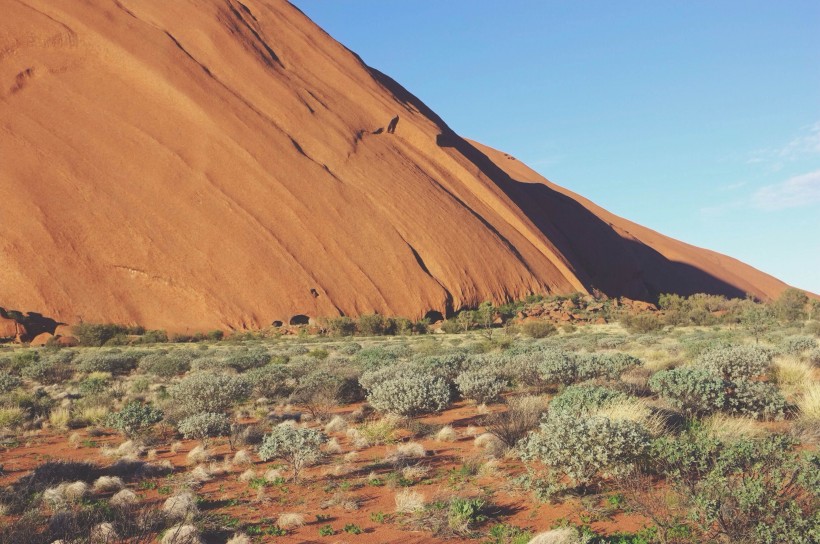 澳大利亞艾爾斯岩石自然風景圖片