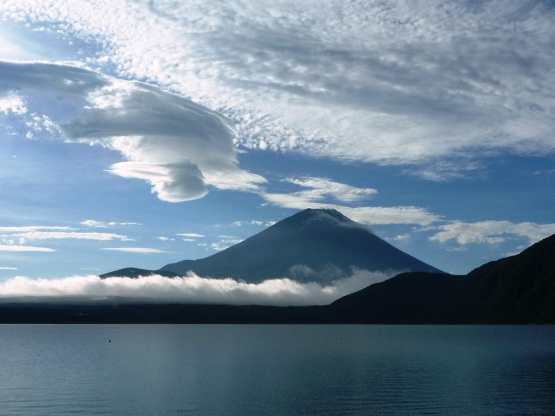 日本富士山自然風景圖片