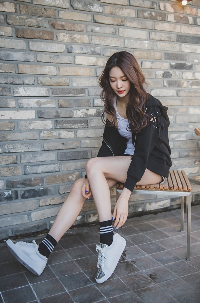 韓國美女模特樸正允洋氣拼裝圖片