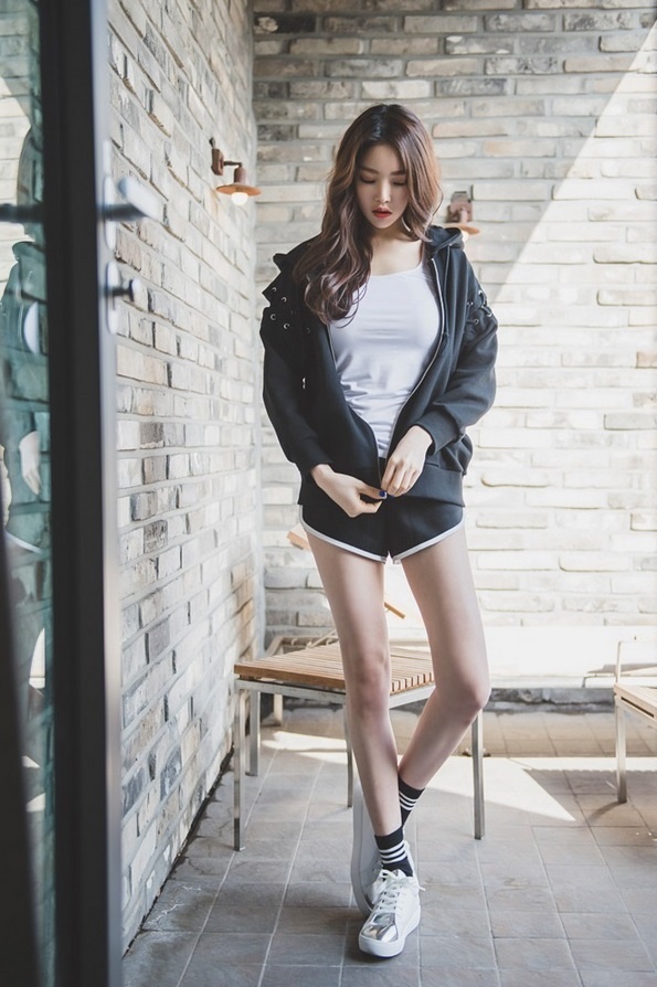 韓國美女模特樸正允洋氣拼裝圖片