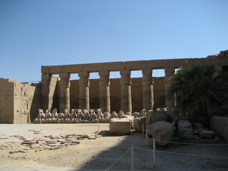埃及盧克索建築風景圖片