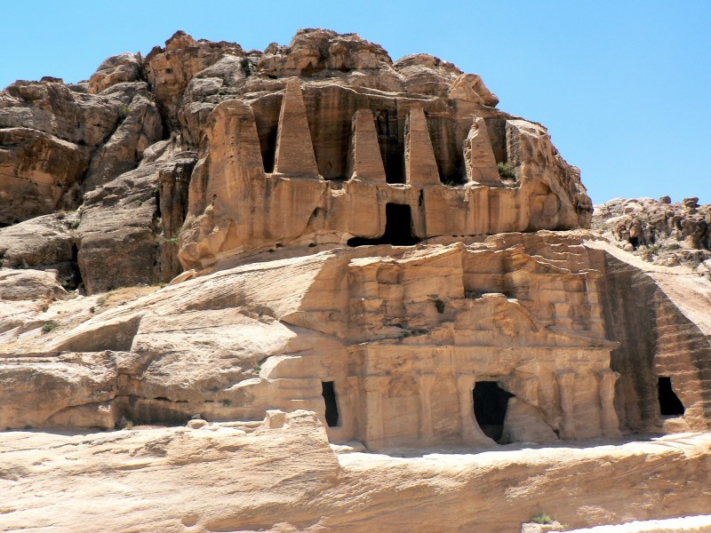 約旦佩特拉古城建築風景圖片