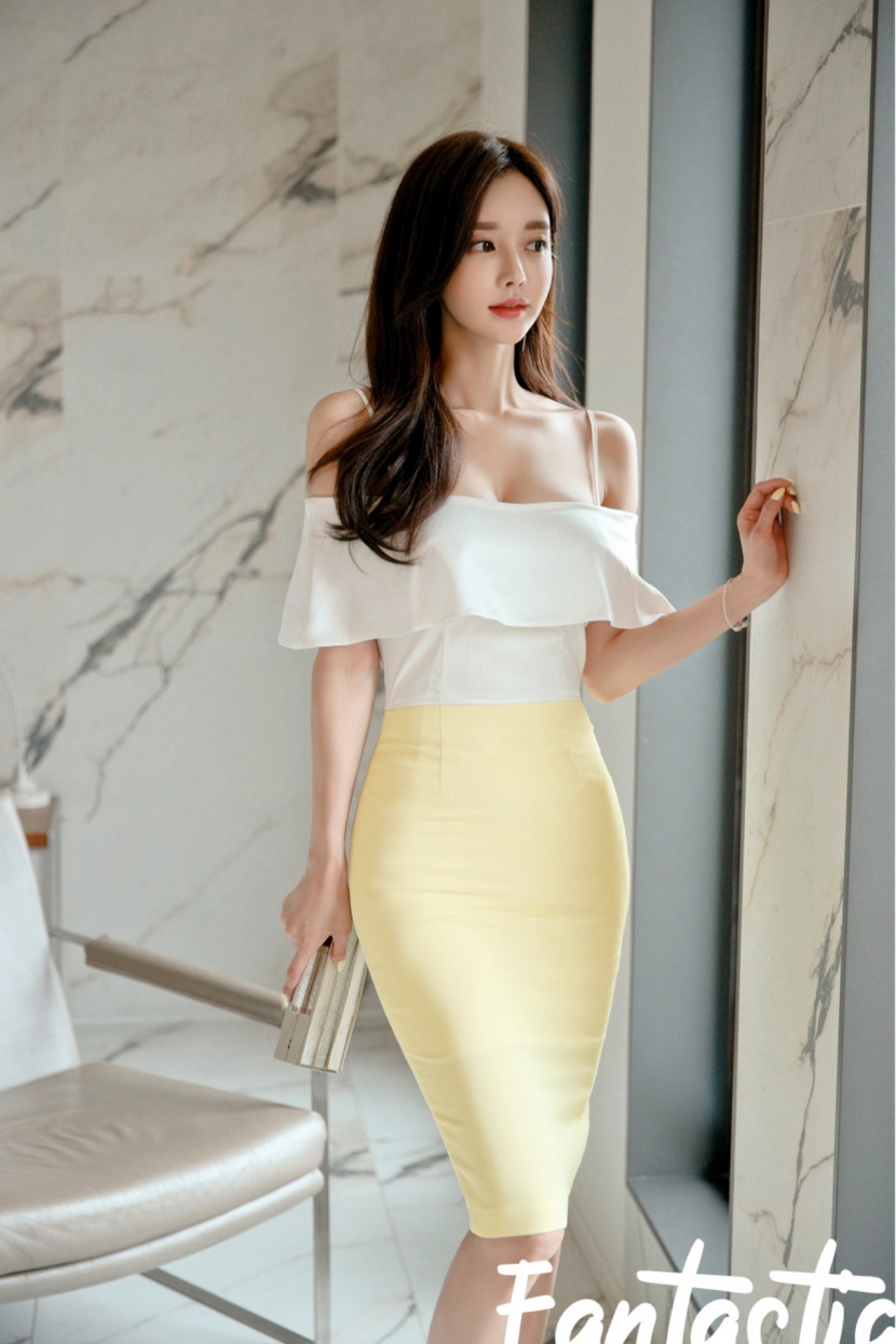 韓國美女模特孫允珠優雅包臀裙圖片