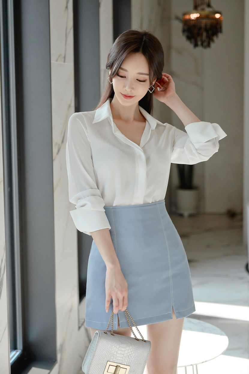 韓國美女網紅孫允珠單肩吊帶衫加包臀裙圖片
