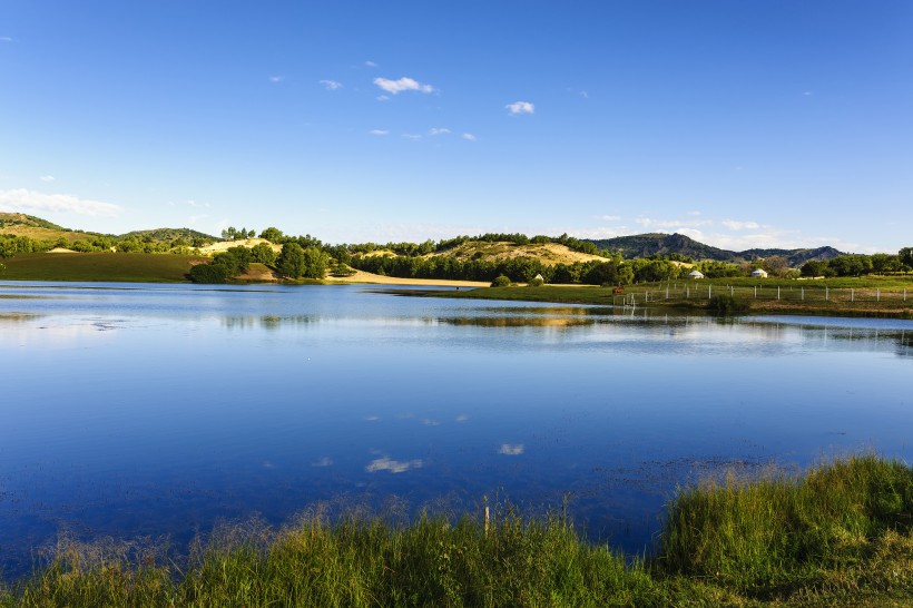 内蒙古烏蘭布統公主湖自然風景圖片
