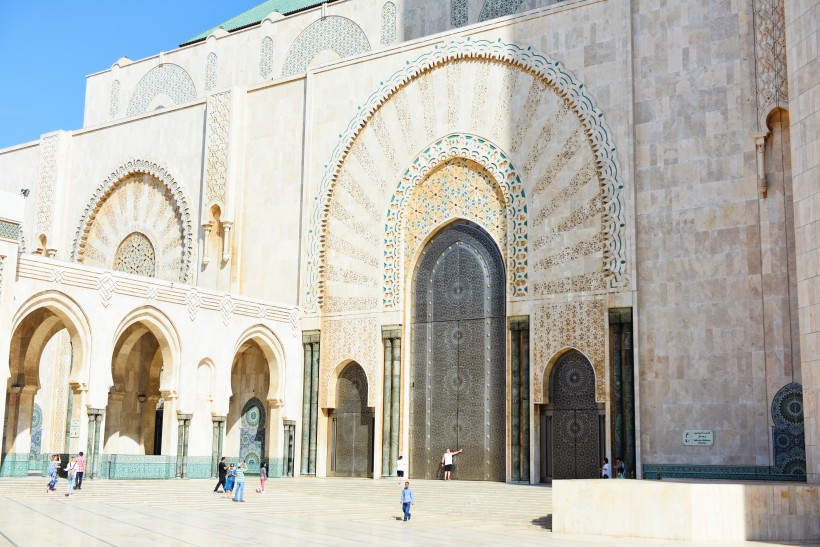 摩洛哥卡薩布蘭卡的哈桑二世清真寺建築風景圖片