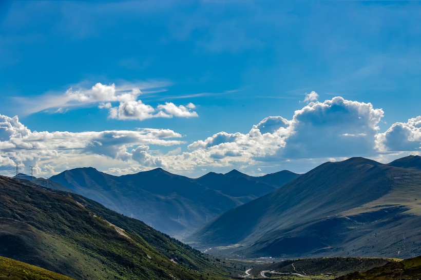 四川甘孜大氣自然風景圖片