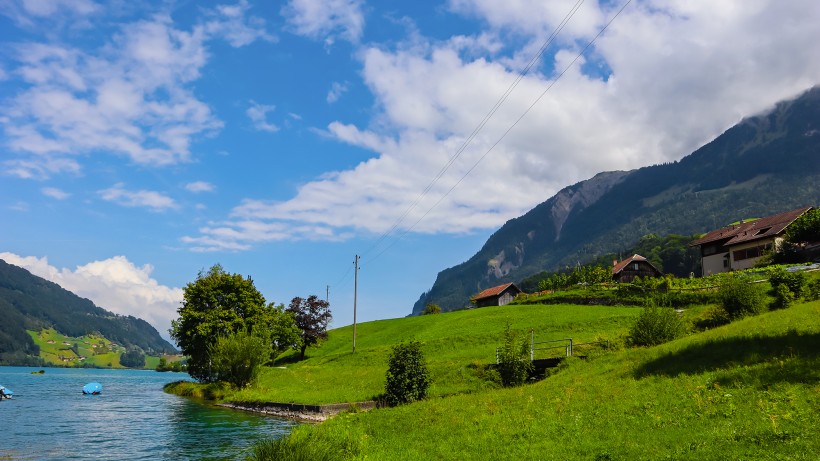 瑞士龍疆湖自然風景圖片