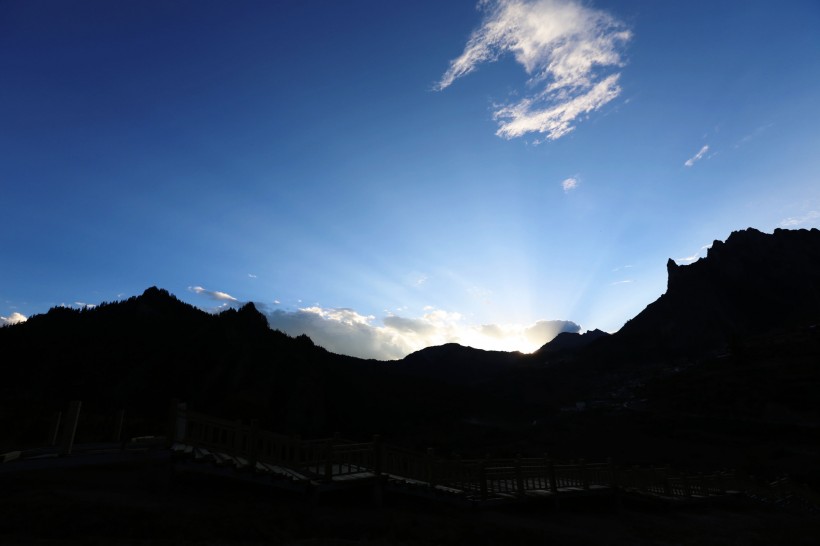 甘肅紮尕那山風景圖片