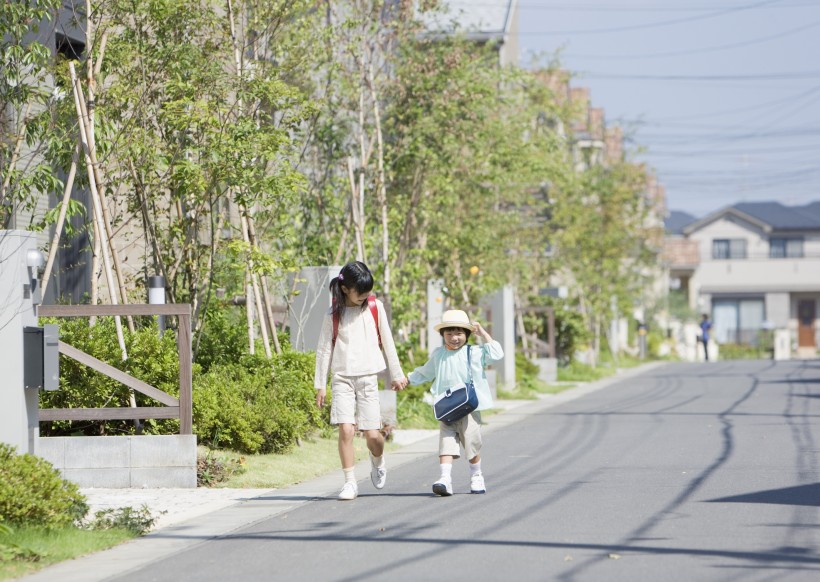 家庭城鎮生活圖片