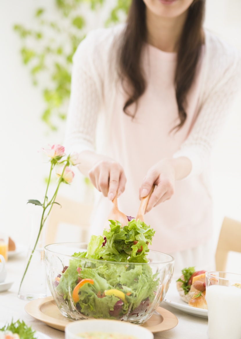 幸福一家人用餐圖片