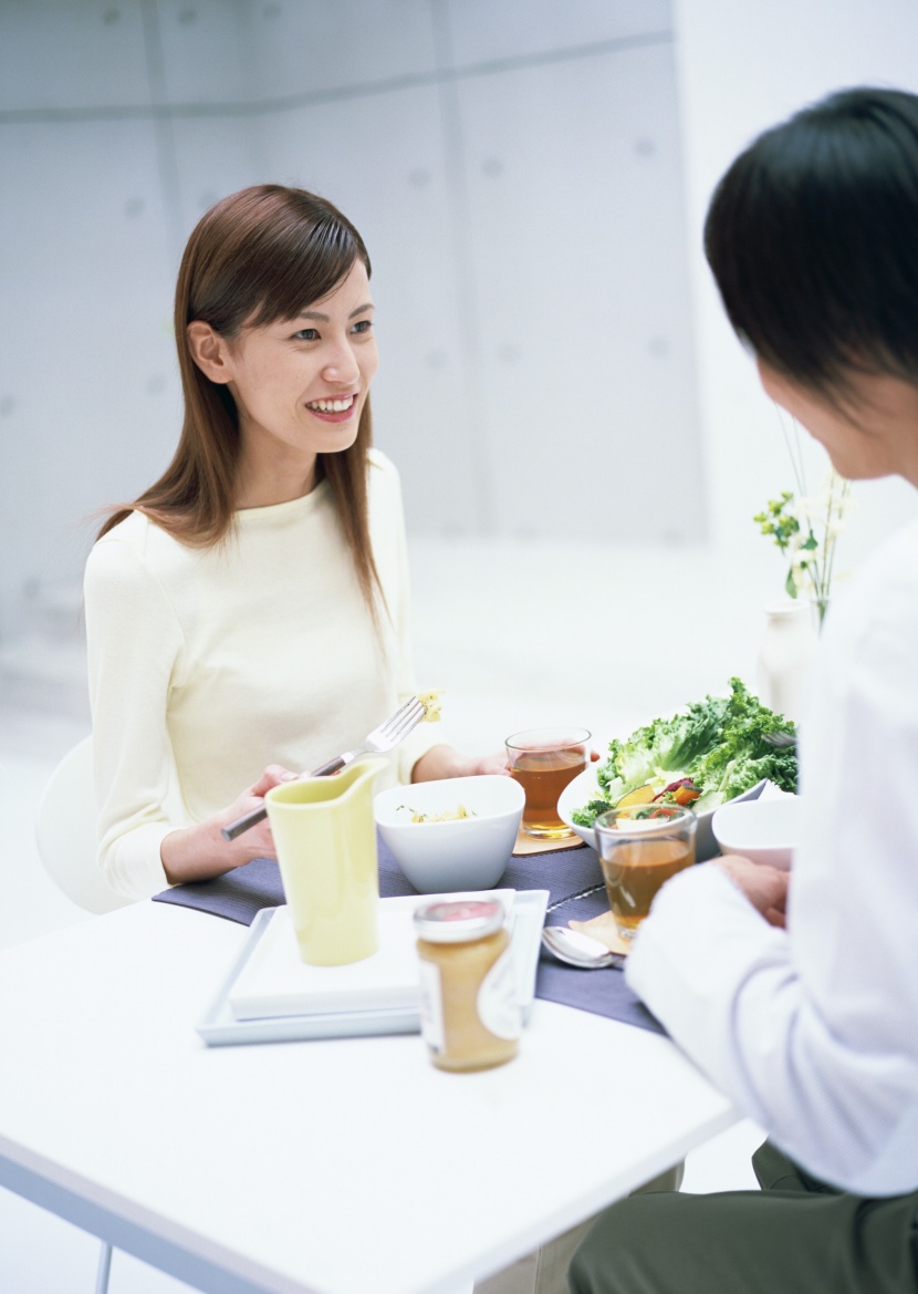 新婚夫婦圖片