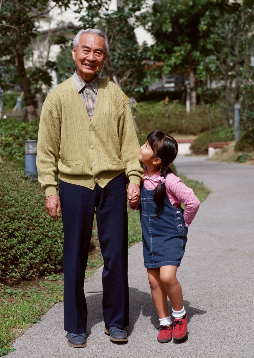 幸福老人外孫圖片