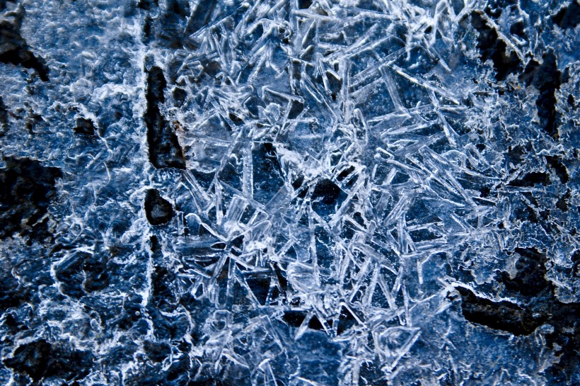 閃亮的水晶和水晶飾品圖片