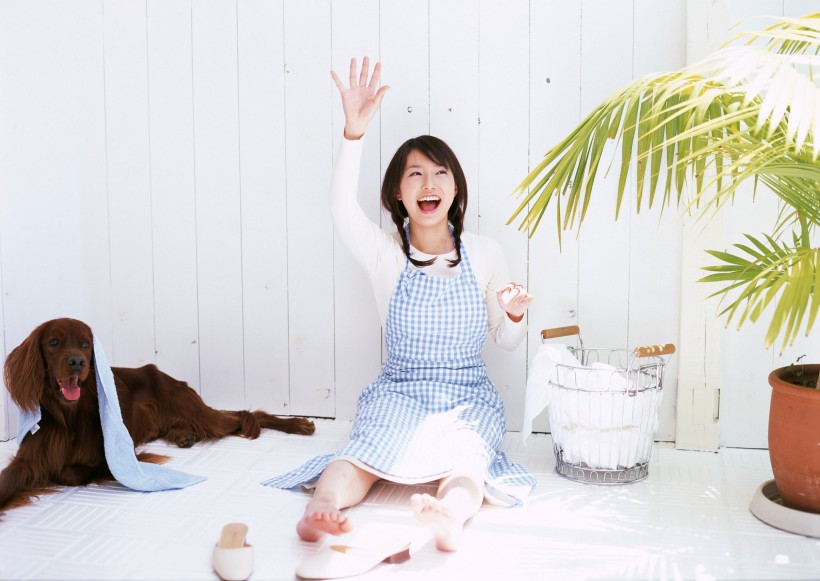 人和寵物狗狗生活圖片