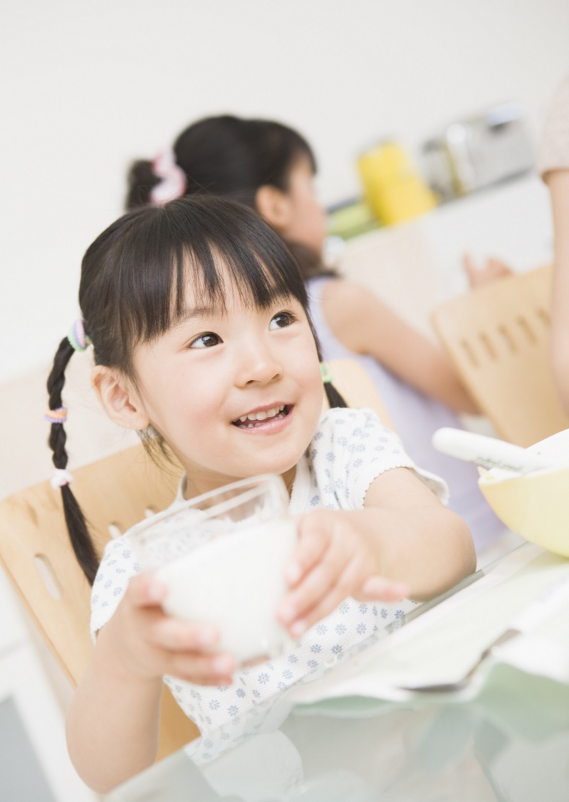 快樂家庭聚餐圖片