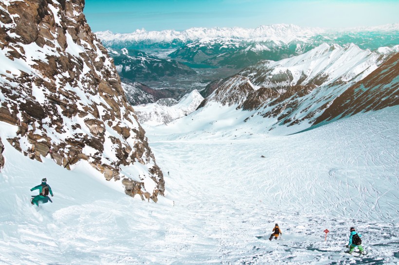 滑雪運動圖片