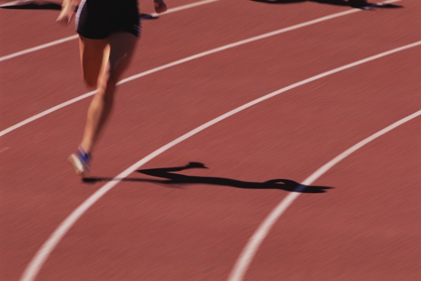 動感跑步運動圖片