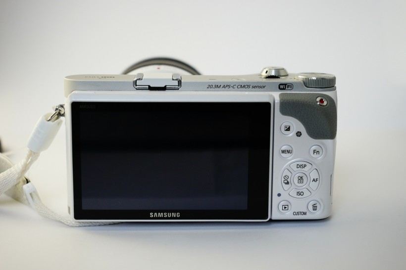 三星NX300相機特寫圖片