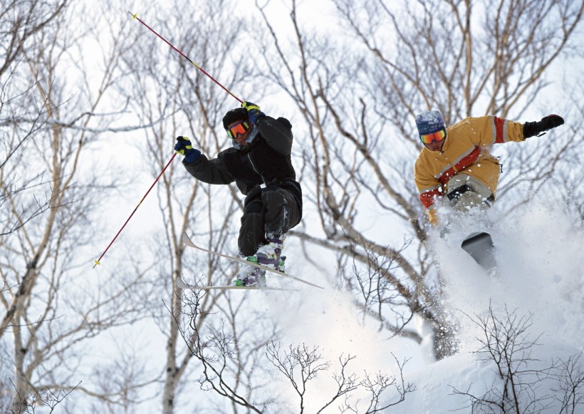 滑雪運動圖片