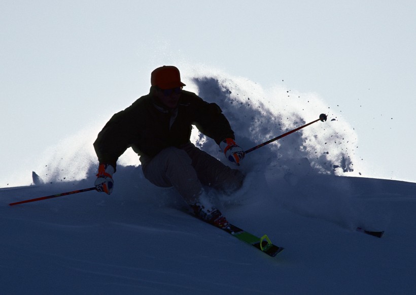 滑雪運動圖片