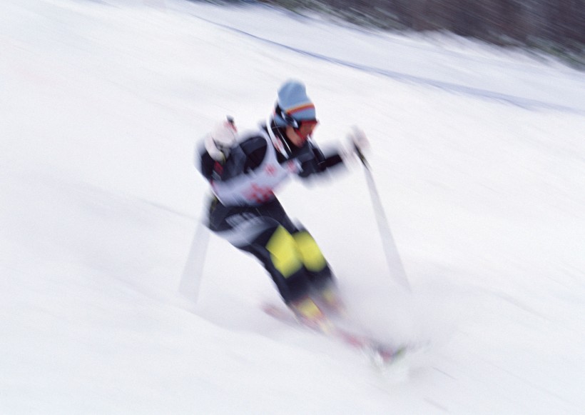 滑雪運動圖片