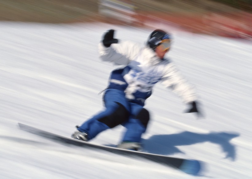 滑雪運動圖片