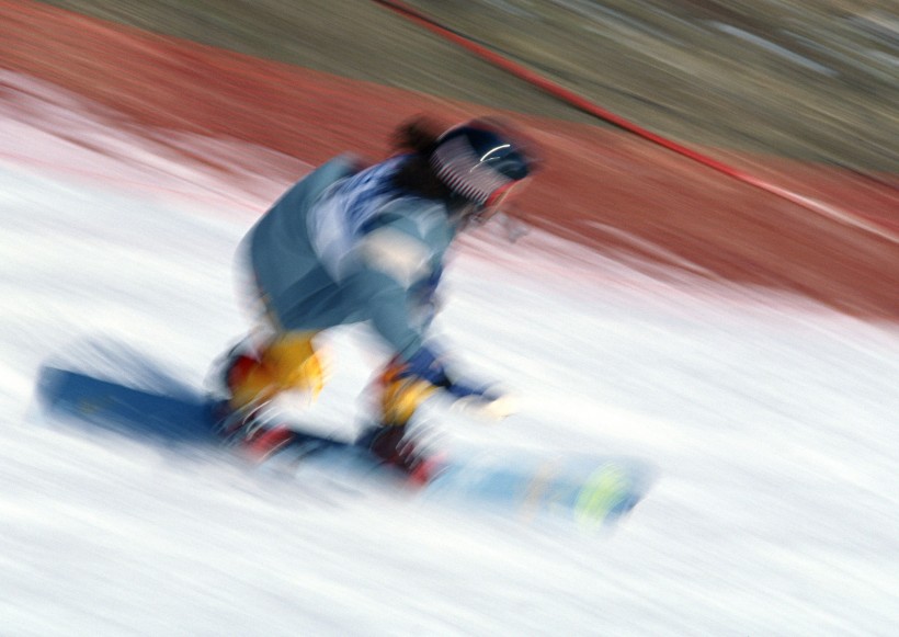 滑雪運動圖片