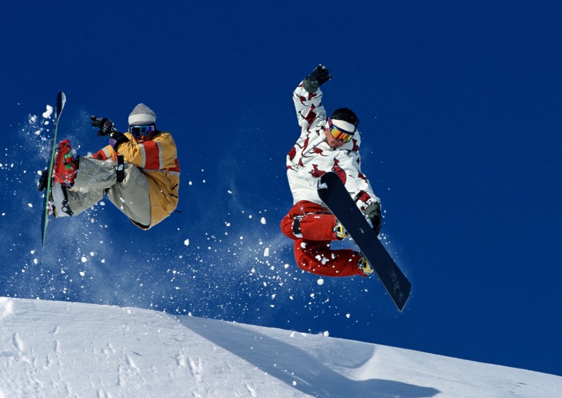 滑雪運動圖片