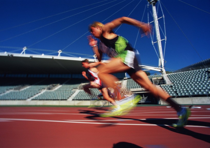 運動員賽跑圖片