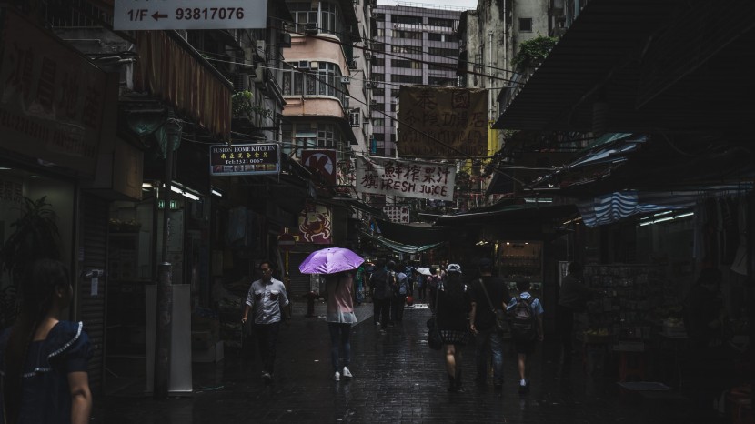 雨中的城市圖片