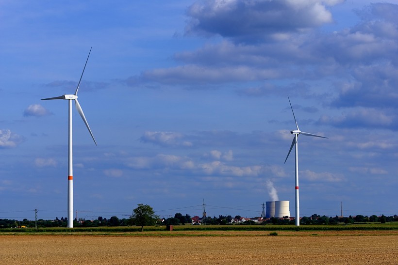 風力發電的風力發電機圖片