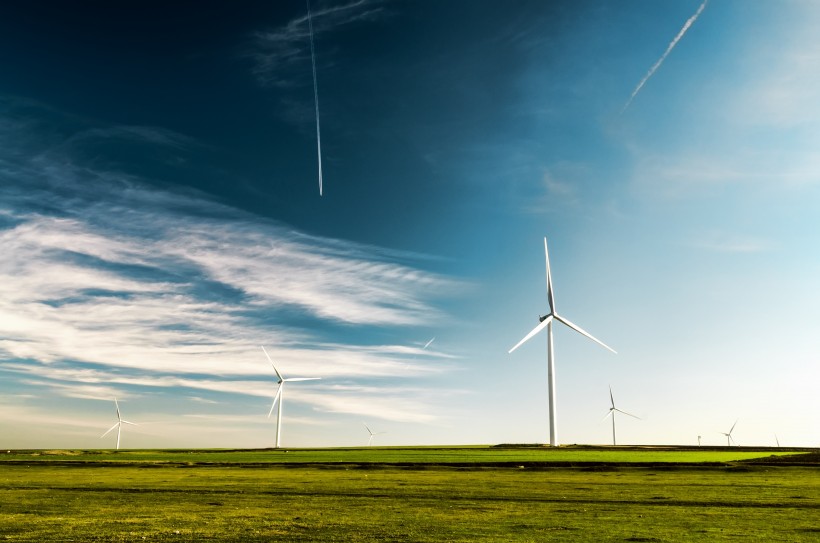 能量強大的風力發電機圖片