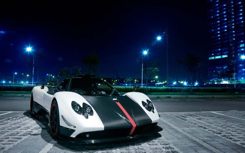 帕加尼Pagani Automobili S.p.A.圖片