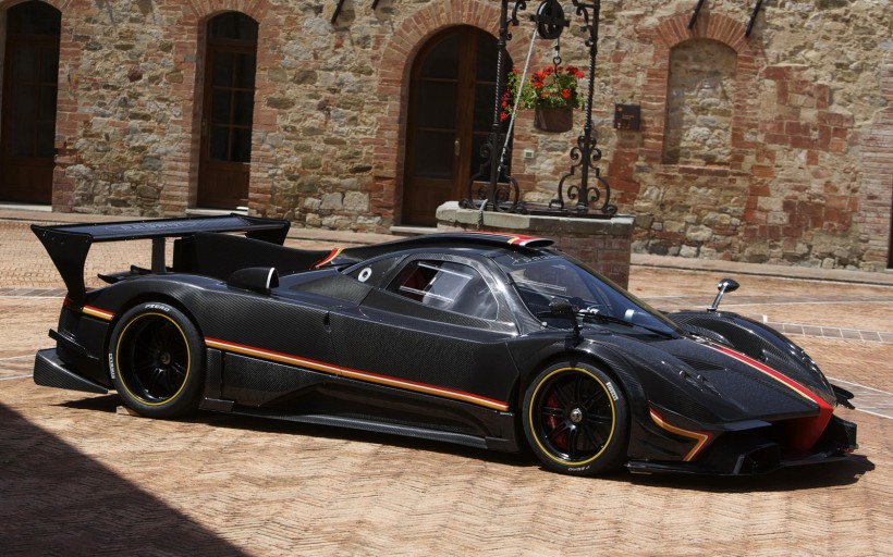 帕加尼Pagani Automobili S.p.A.圖片