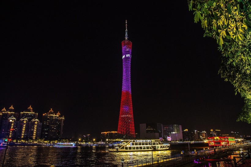 廣州塔小蠻腰夜景圖片