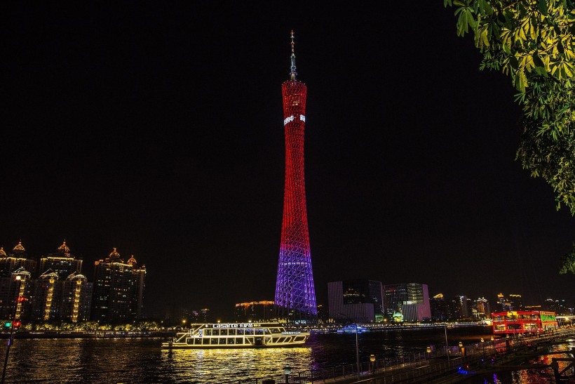 廣州塔小蠻腰夜景圖片