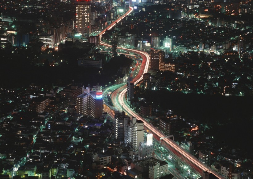 繁華都市夜景圖片