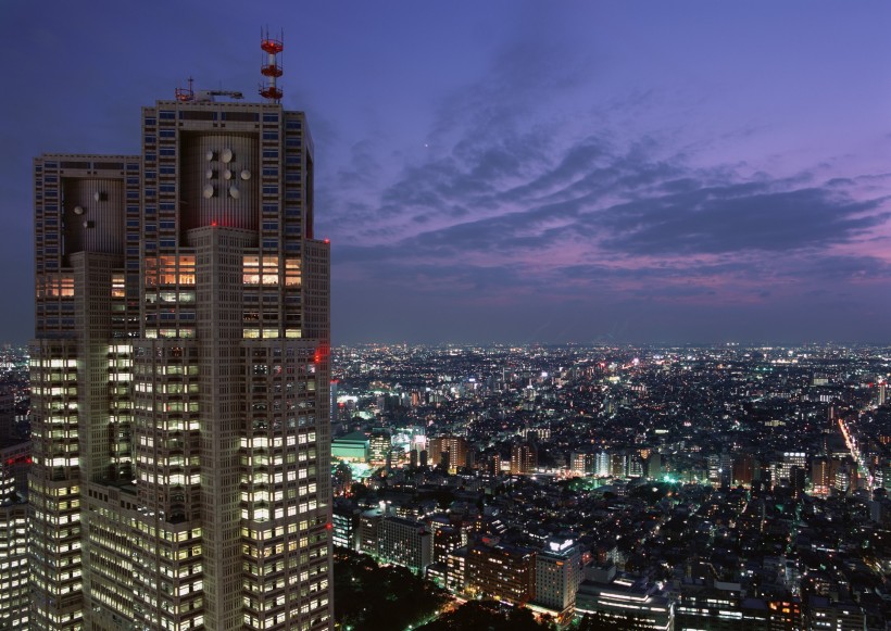 繁華都市夜景圖片