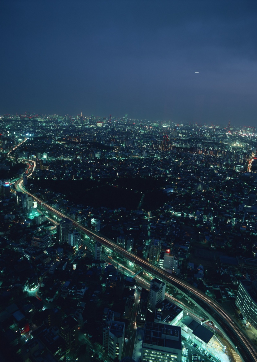 繁華都市夜景圖片