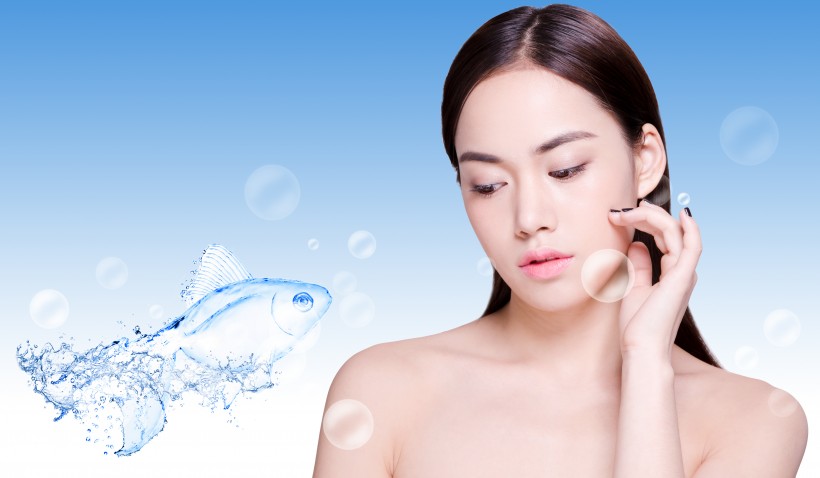 補水美白廣告美女背景圖片