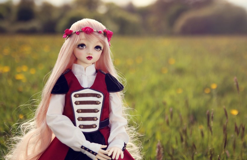 Doll 少女玩偶圖片