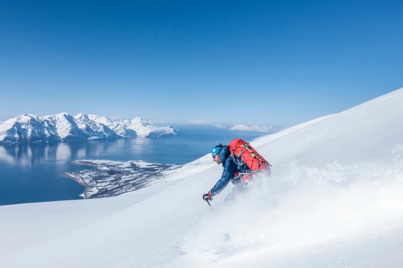 高山滑雪運動圖片