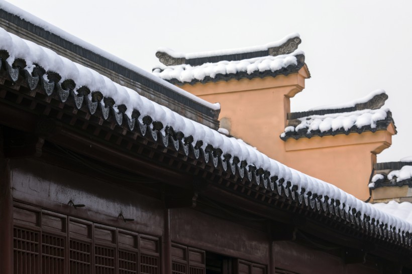 雪後古建築圖片